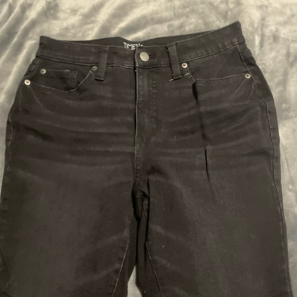 Worn once. Good condition.